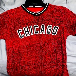 I am selling my Chicago shirt